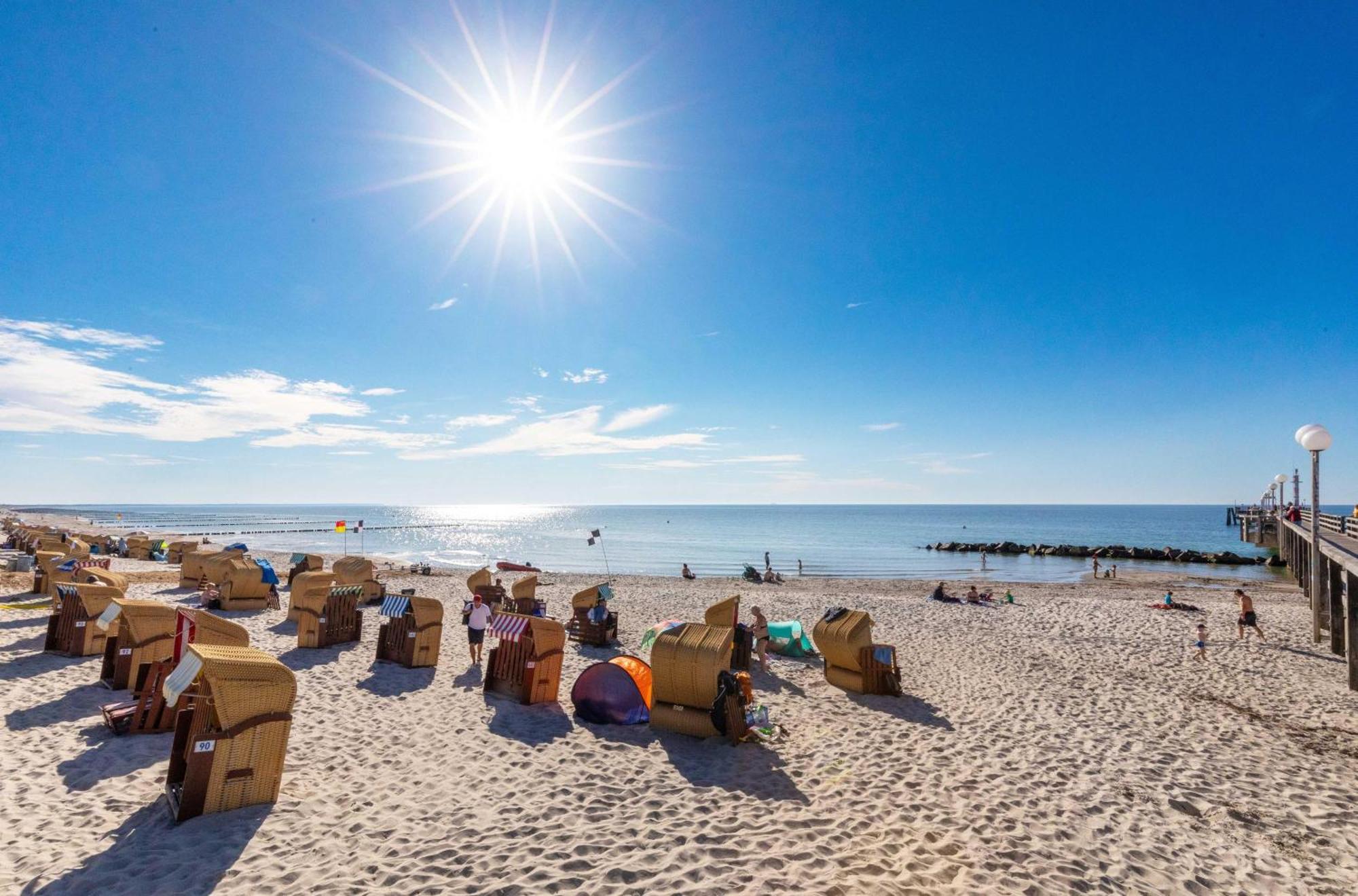 Meeresbrise Im Ostseeheilbad 징스트 외부 사진